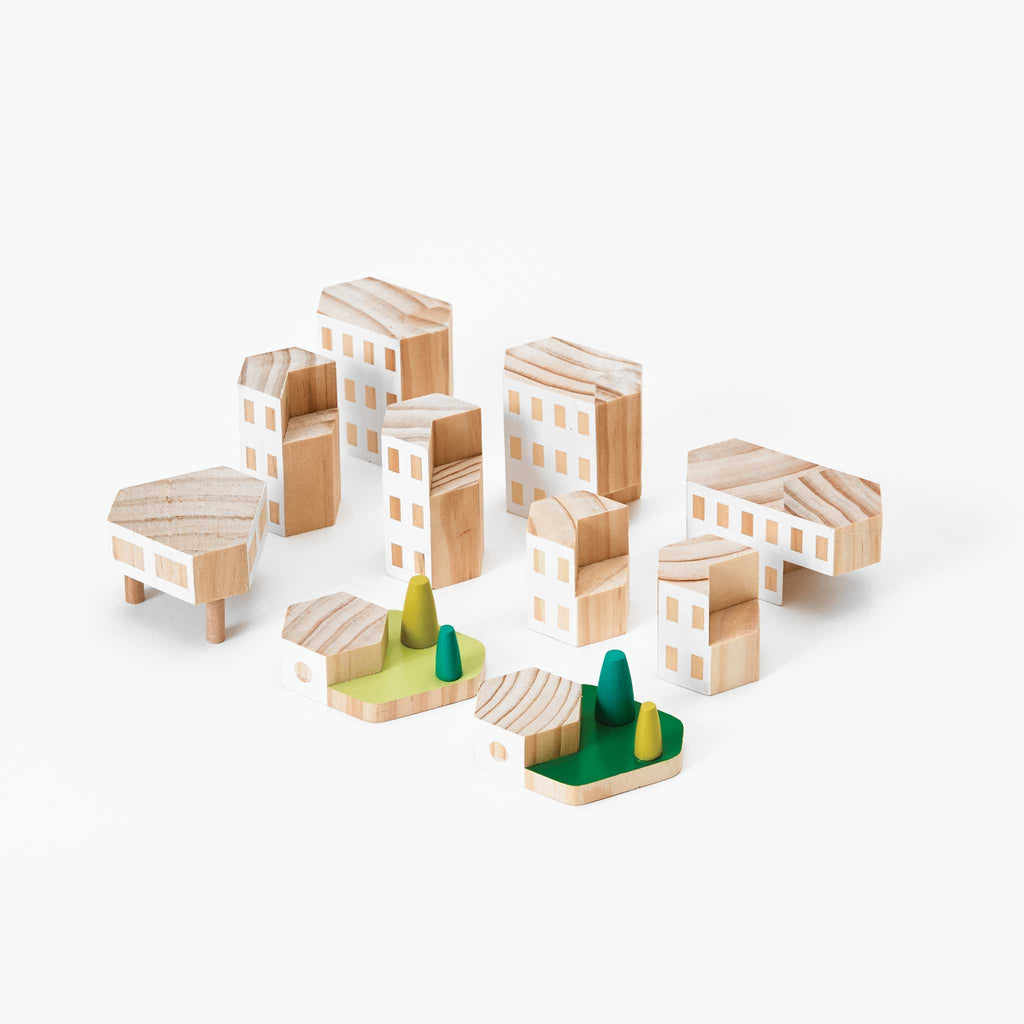 Areaware Blockitecture Garden City : blocs du set séparés et visibles.