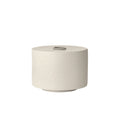 Vase Makoto en grès Moonbeam texturé sur fond blanc
